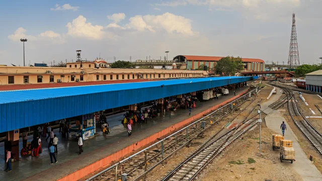 Renwal Railway Station (RNW)